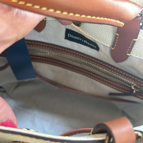 SOLD ON EBAY Dooney & Bourke Barlow Crossbody Bag, NWT, Cream w/caramel straps - Picture 6 of 10